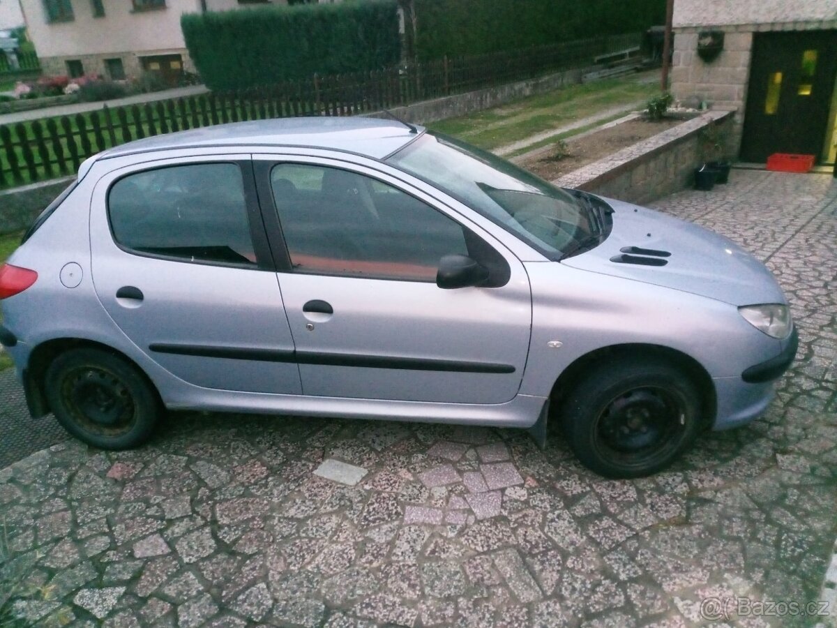 Peugeot 206