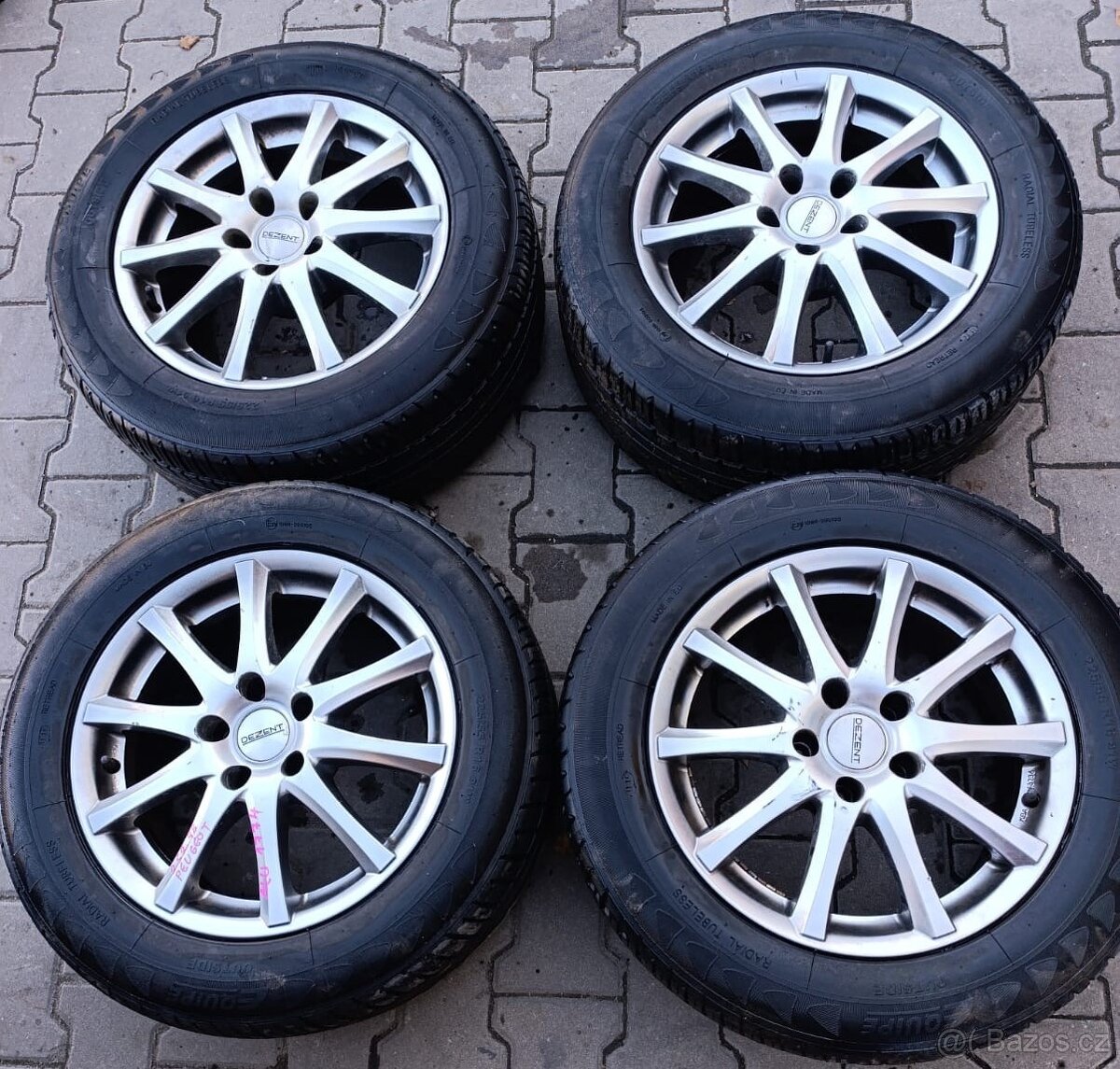 Prodám ALU kola Peugeot č. 1774