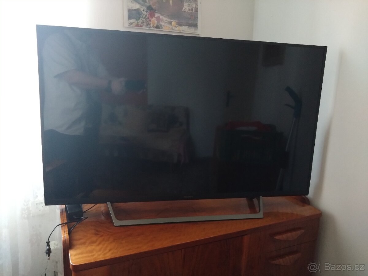 SONY Smart LED TV, 49" (124 cm), velká a bezvadná