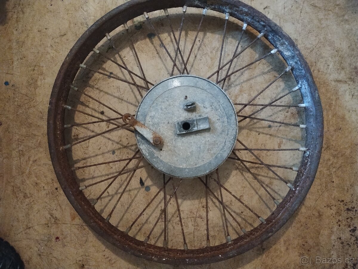 Kolo na motorku