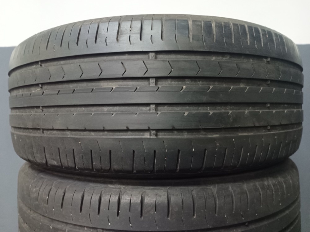 225/55 R17 CONTINENTAL (3918)