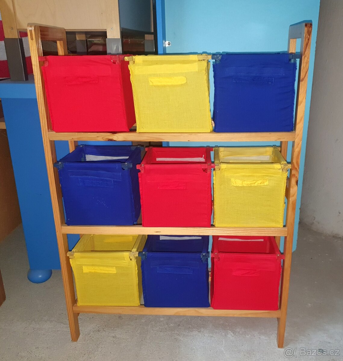 Organizer na hračky s boxy