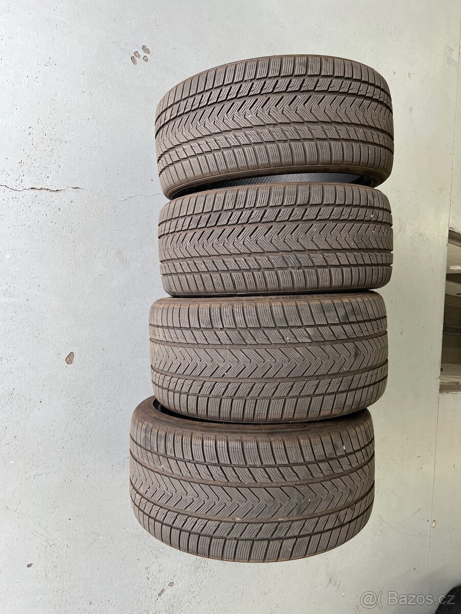 Gripmax Winter R21 325/30 275/35
