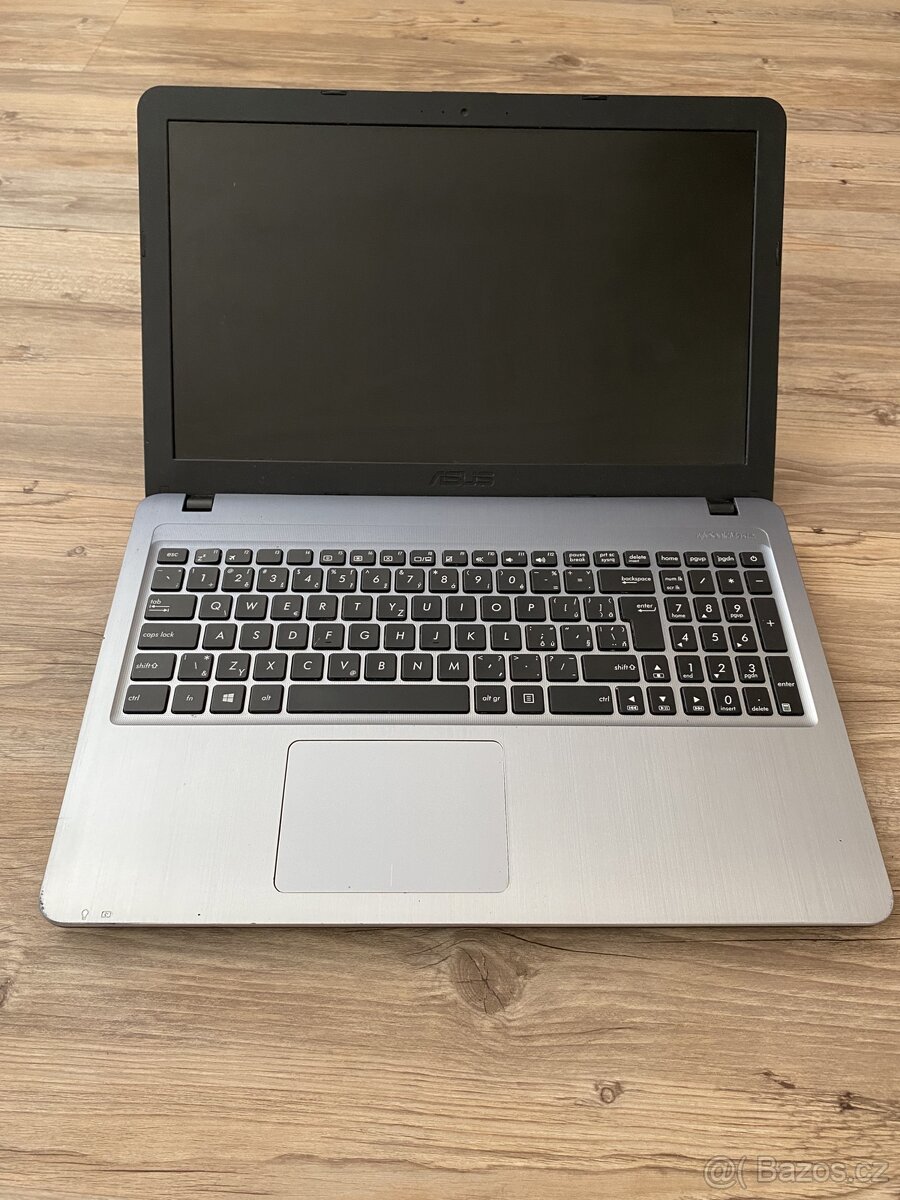 Asus x540s