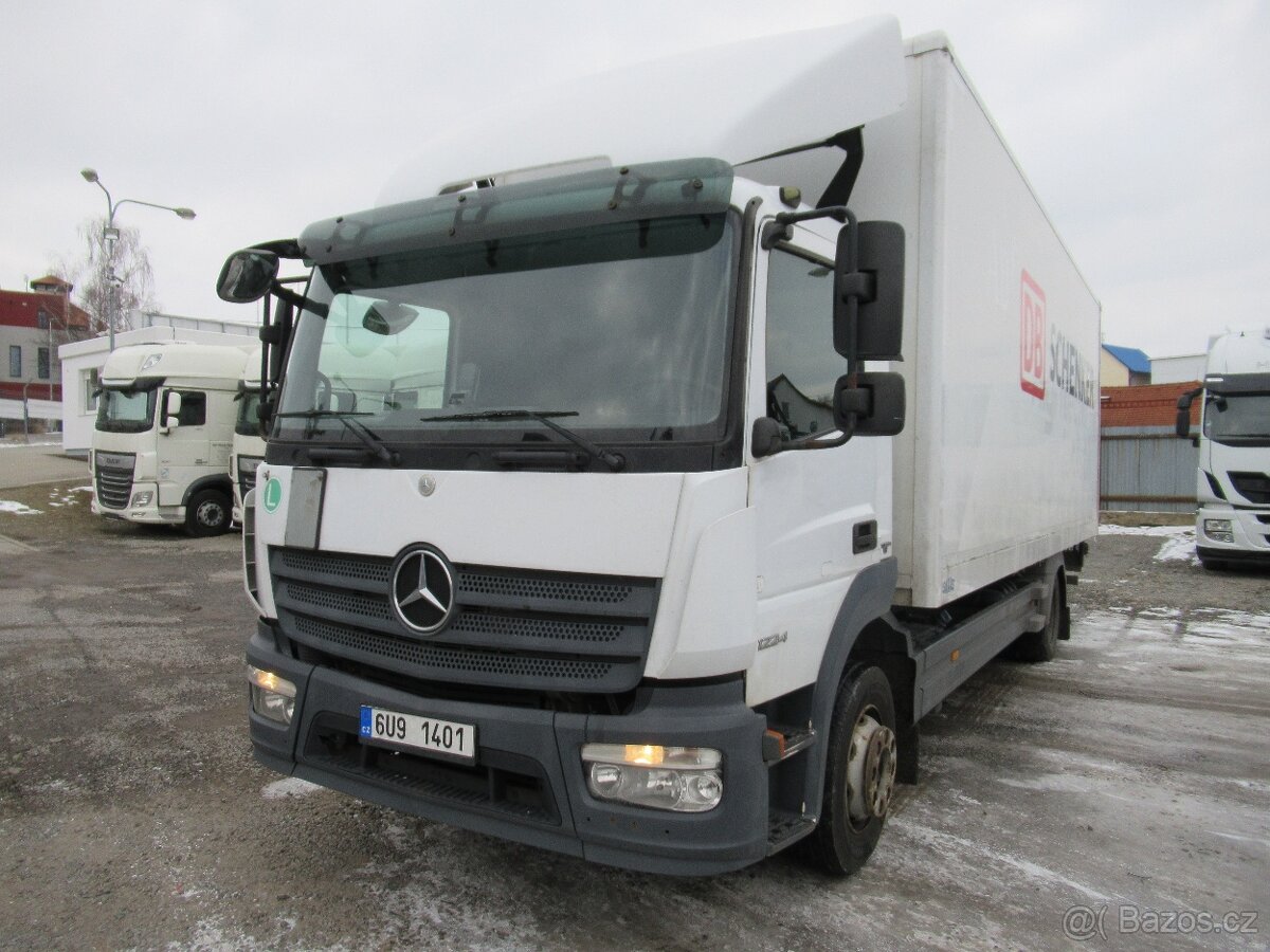 MB Atego 1224