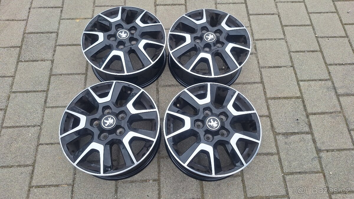 Alu kola Peugeot 16" 5x118 6J ET68 Boxer karavan