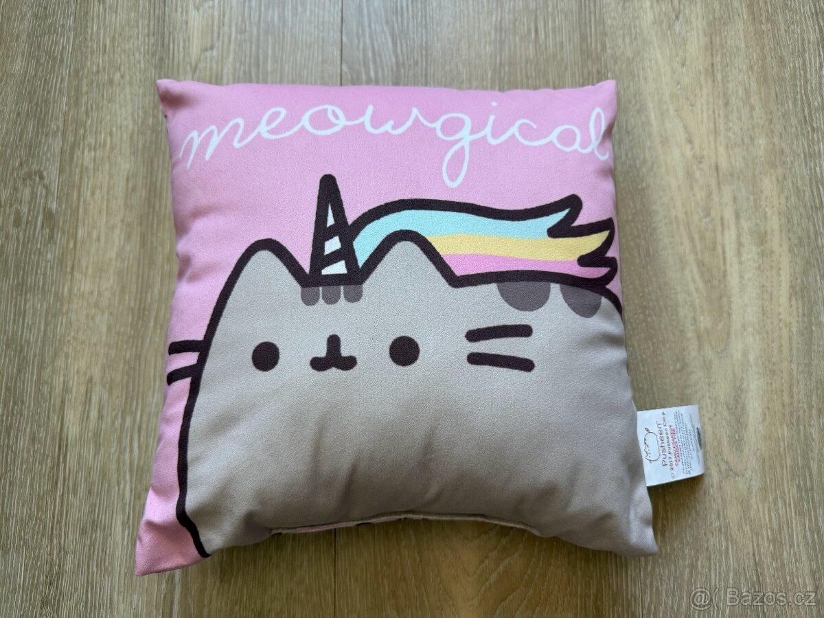 Nový polštář Pusheen