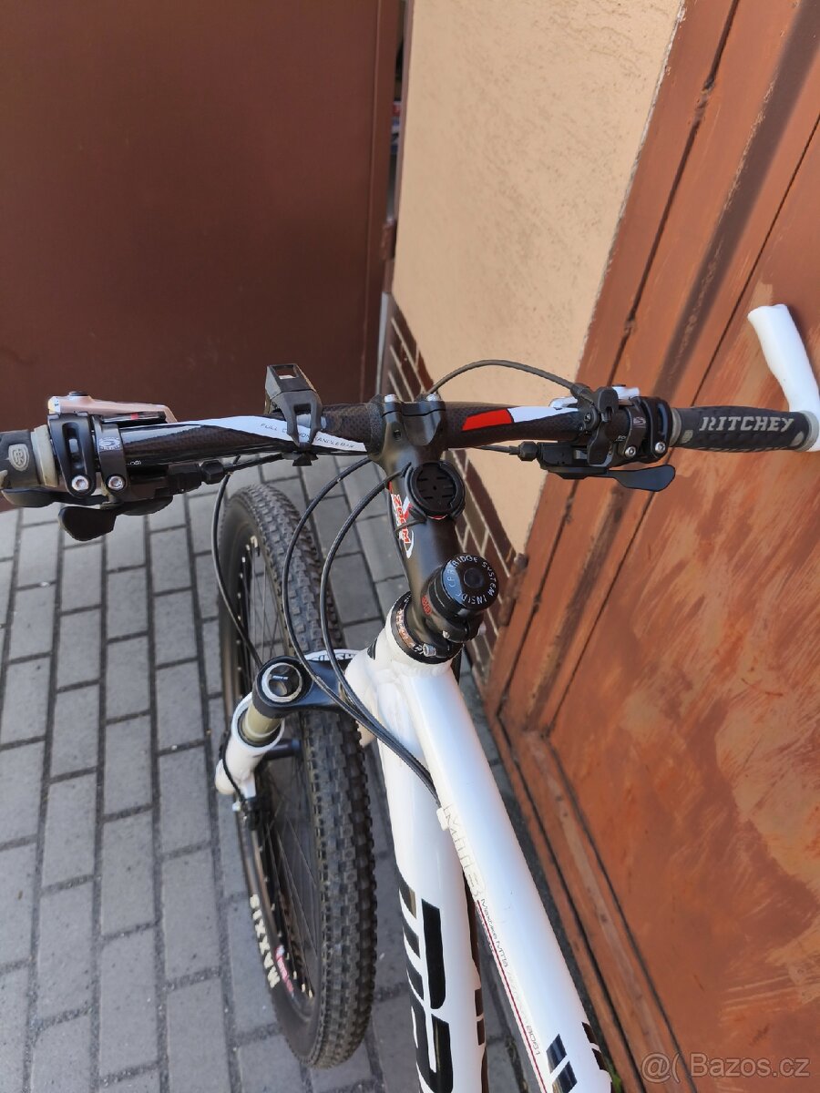 Horské kolo maxbike