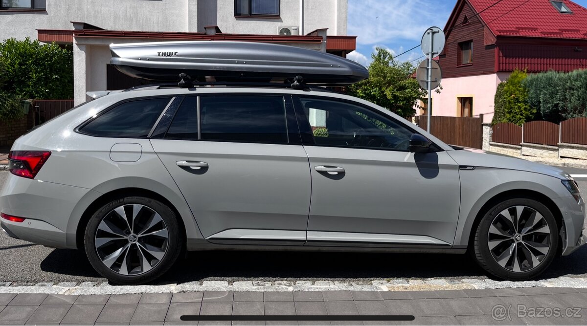 Střešní box Thule Spirit 820