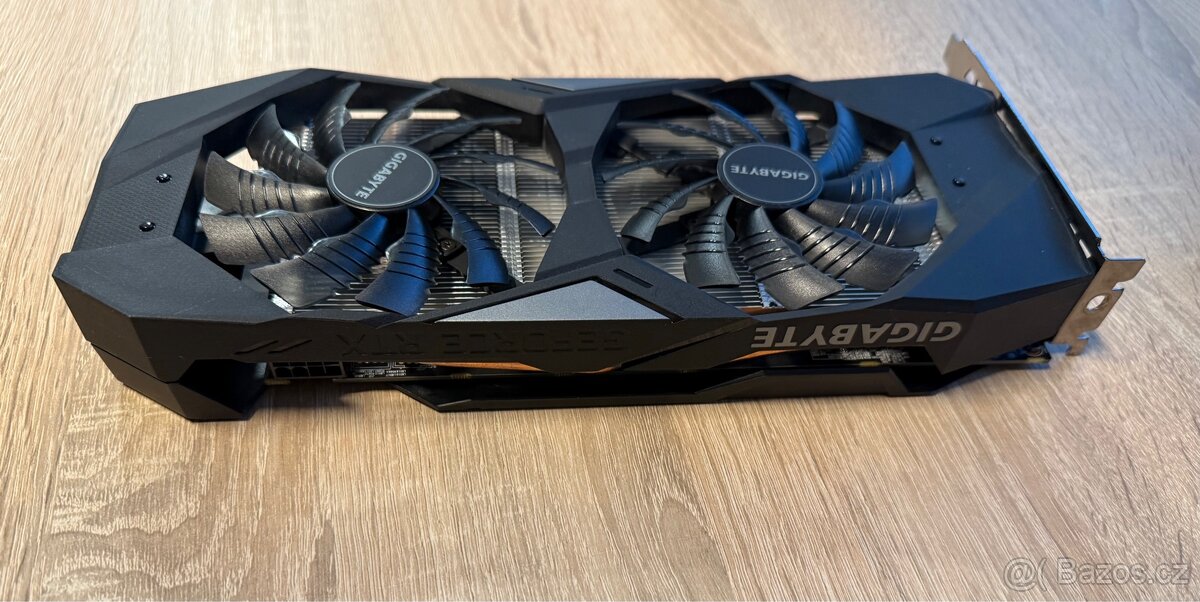 Grafická karta GIGABYTE GeForce RTX 2070 WINDFORCE 2X 8G
