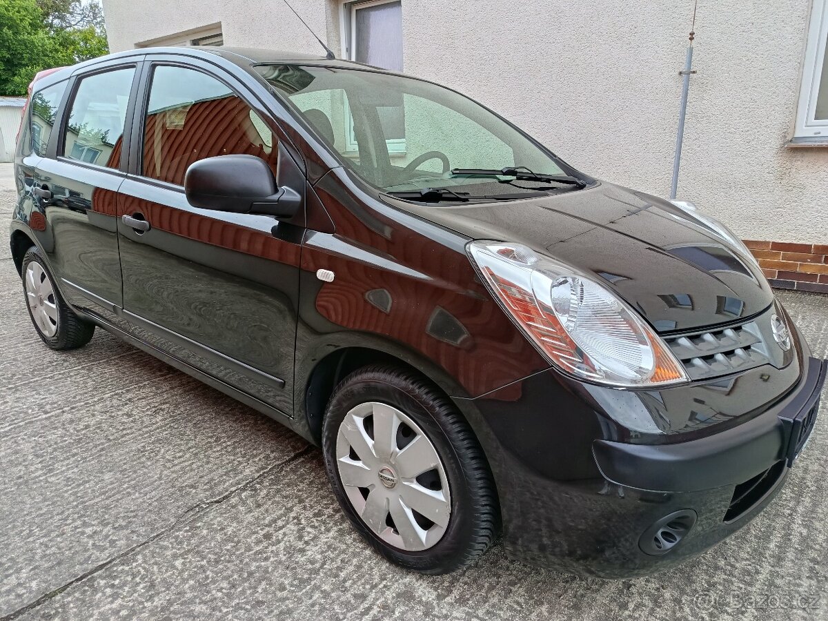 Nissan Note 1.4 Benzin 65 Kw ještě se starým dobrým motorem