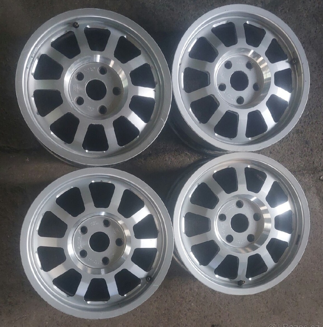 15 kola kovaná autokros 5x112 5kg