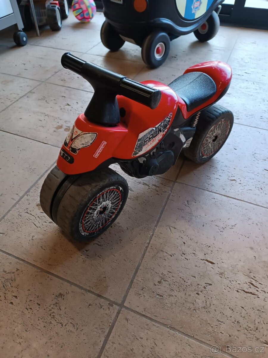 Odrážedlo motorka