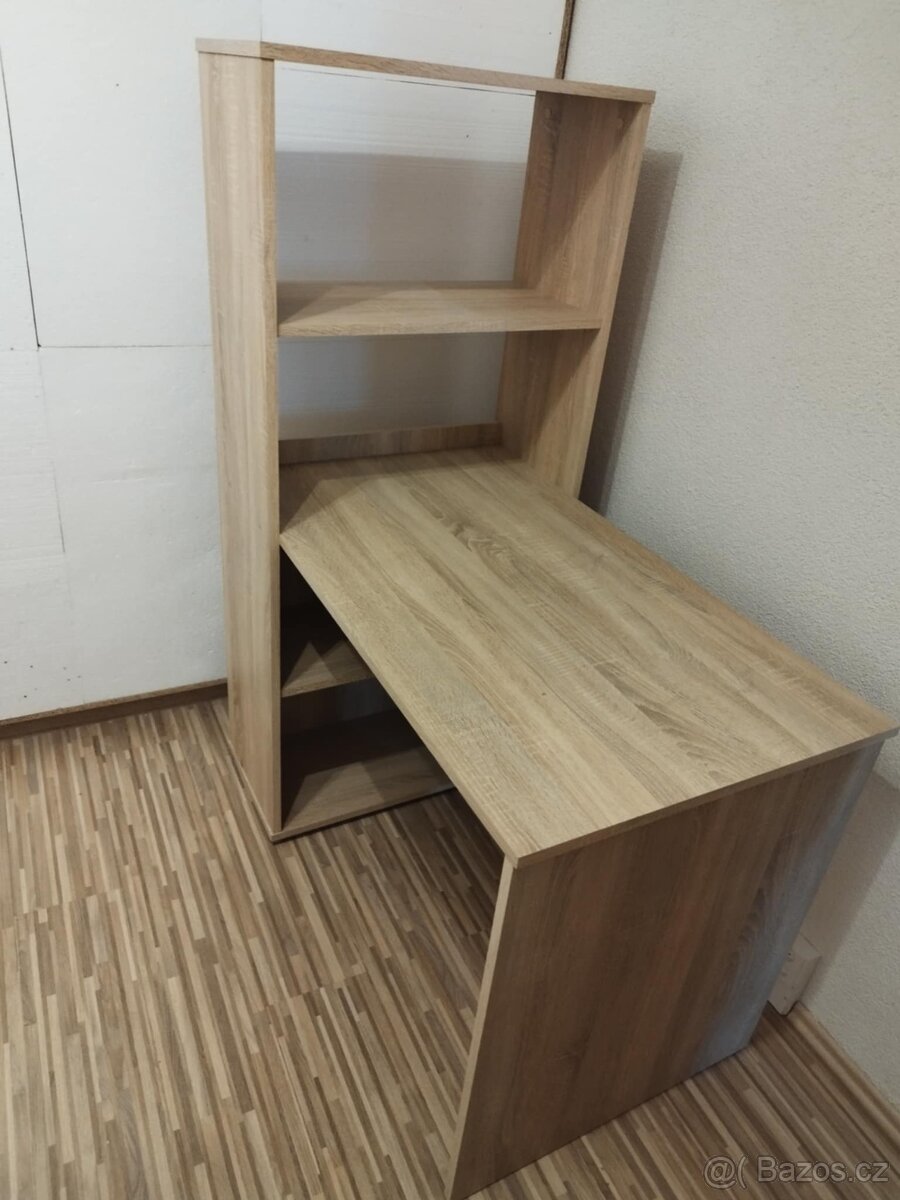 Stůl