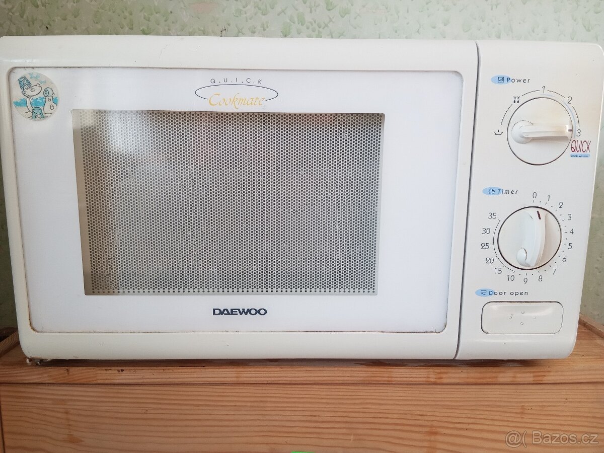 Mikrovlnka Daevo Quick Cookmate