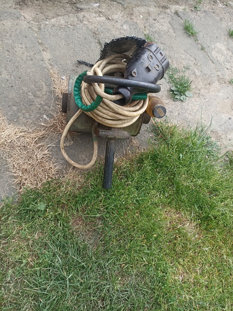 Elektrická pila