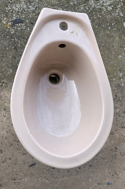 Bidet - nový