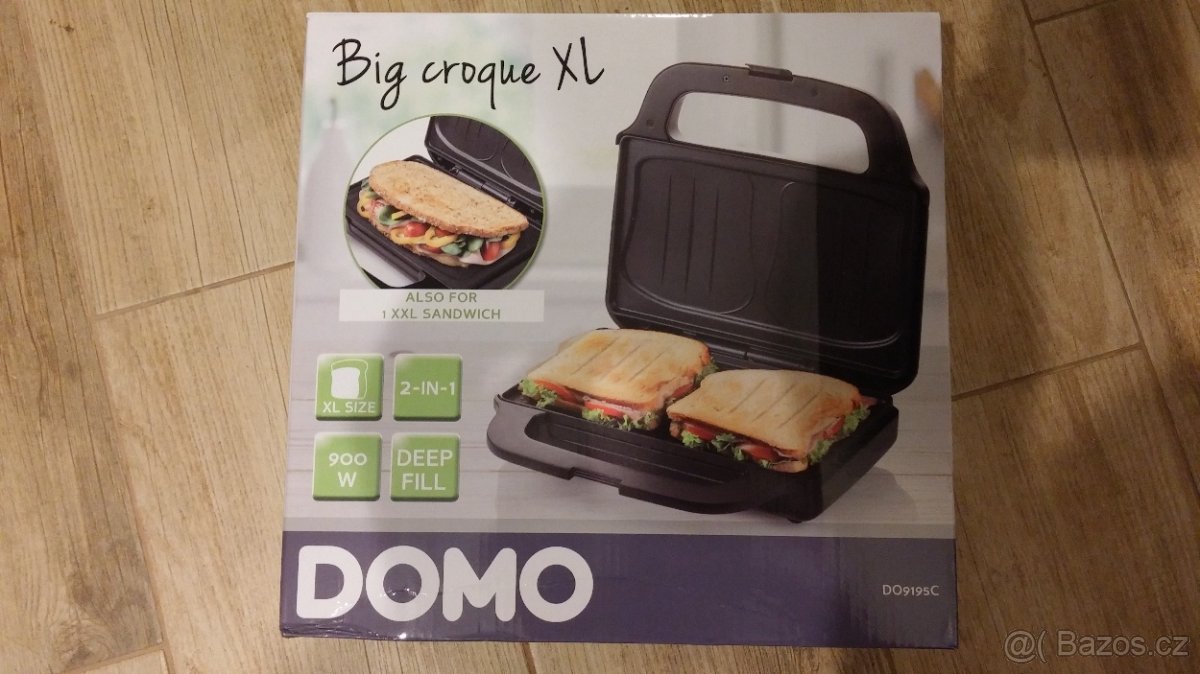 Sendvičovač na 2 XL sendviče - nerez - DOMO DO9195C