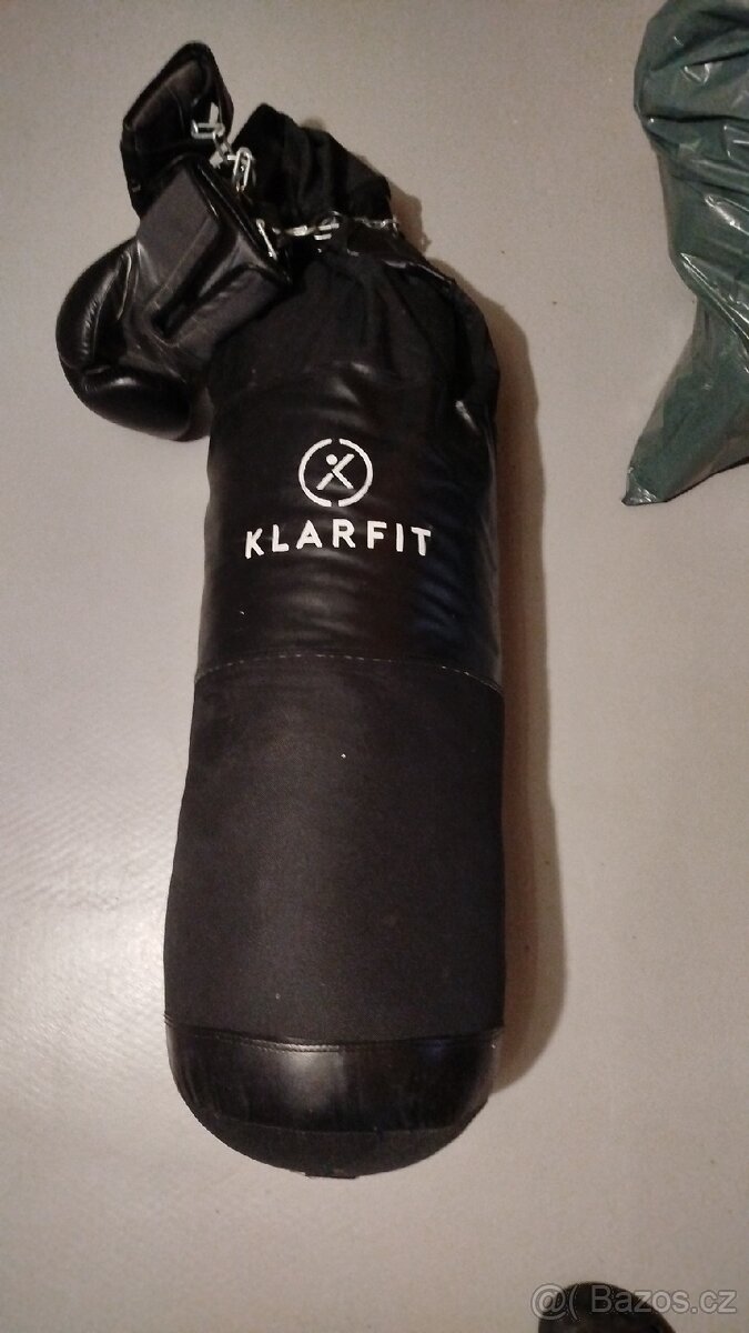 Boxovací pytel 40 Kg + rukavice 12oz