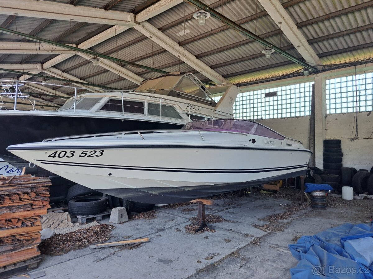 Motorová kajutová loď Tullio abbate elite 25