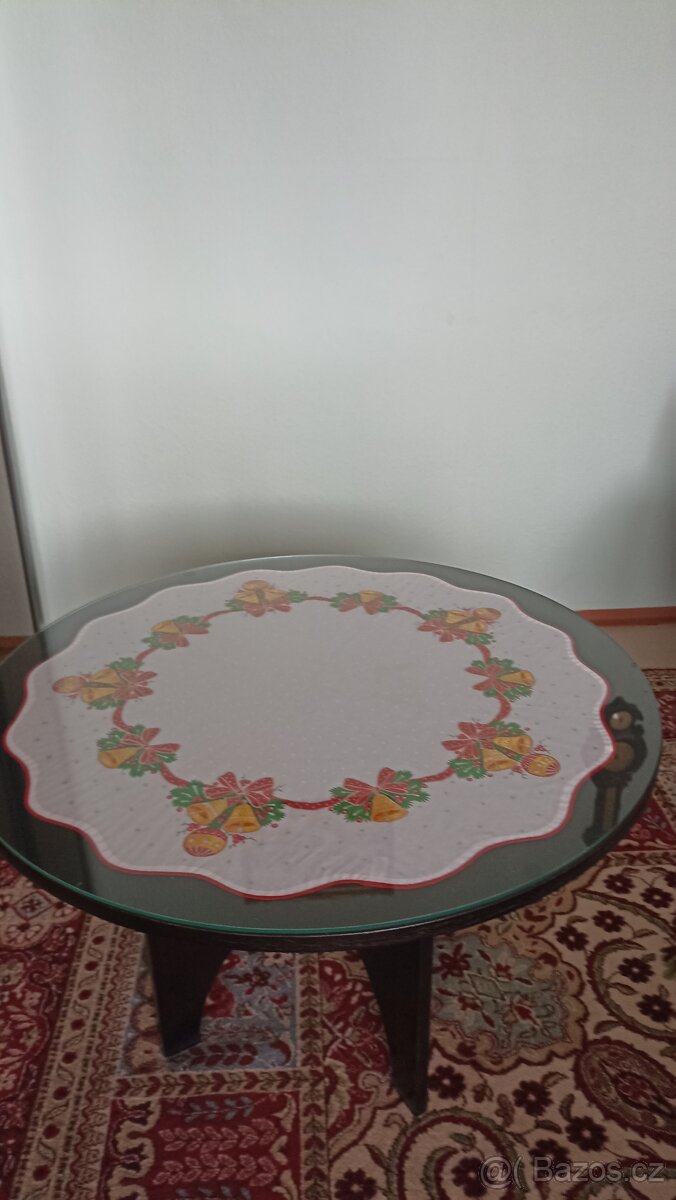 Konferenční stolek