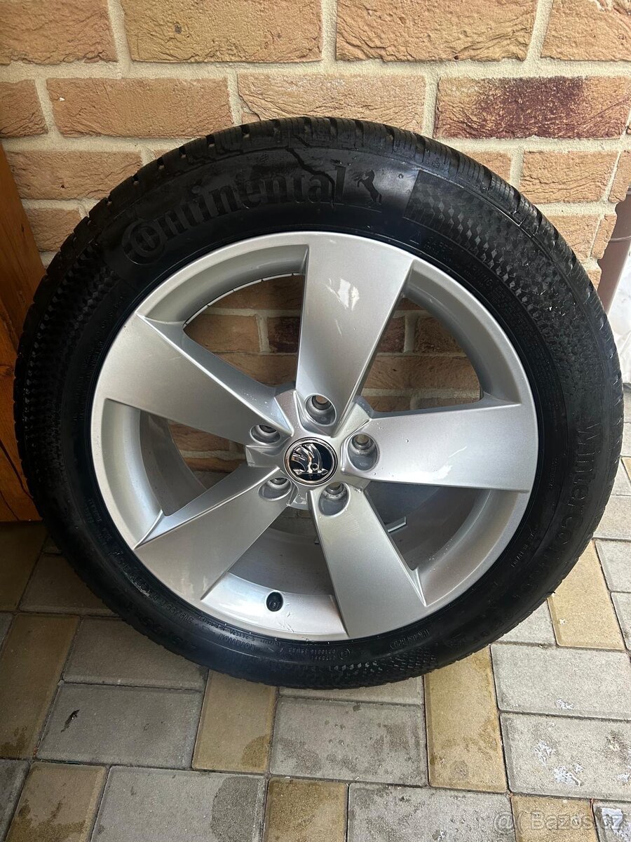 Zimní sada kol Škoda 215/55 R17