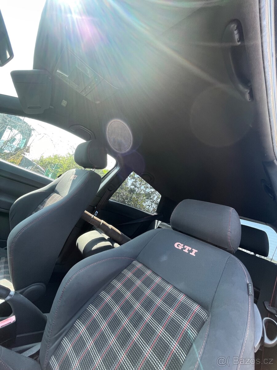 Prodám – kompletní černá stropnice VW Polo 9N / 9N3 (celá sa