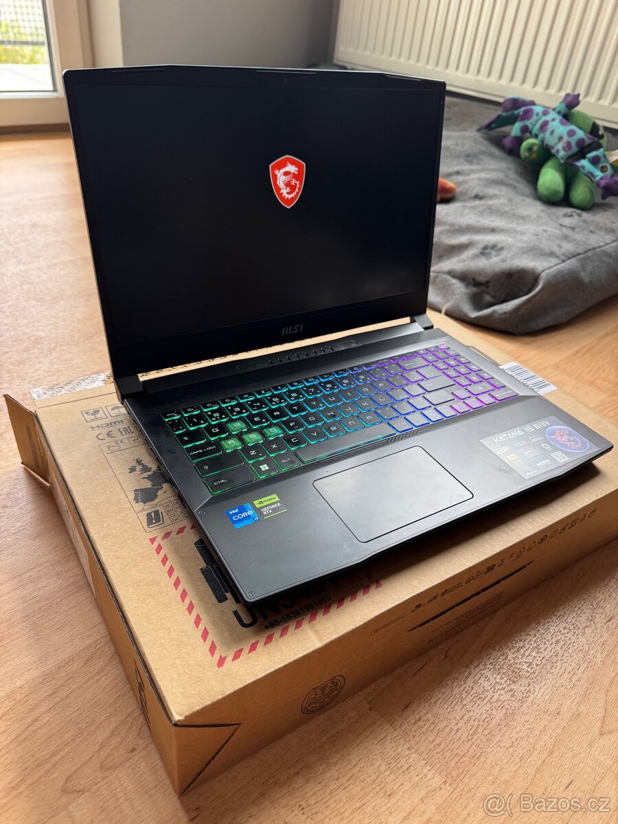 Herní mašina RTX 4070 MSI Katana 15 B13
