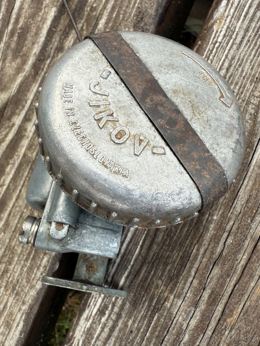 JAWA 550 pařez levostranný karburátor