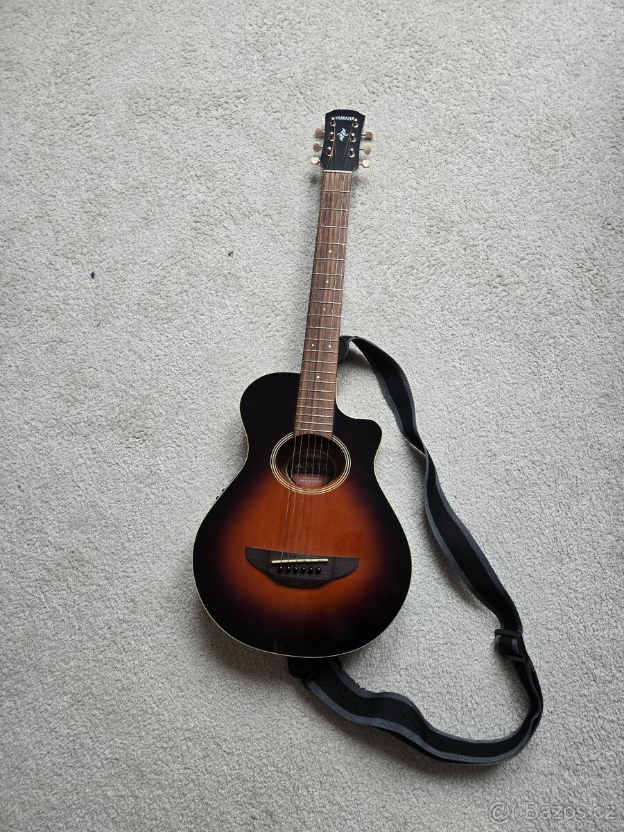 kytara cestovní Yamaha