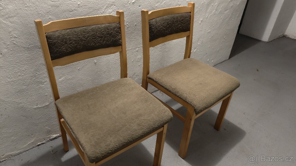 Polstrované židle