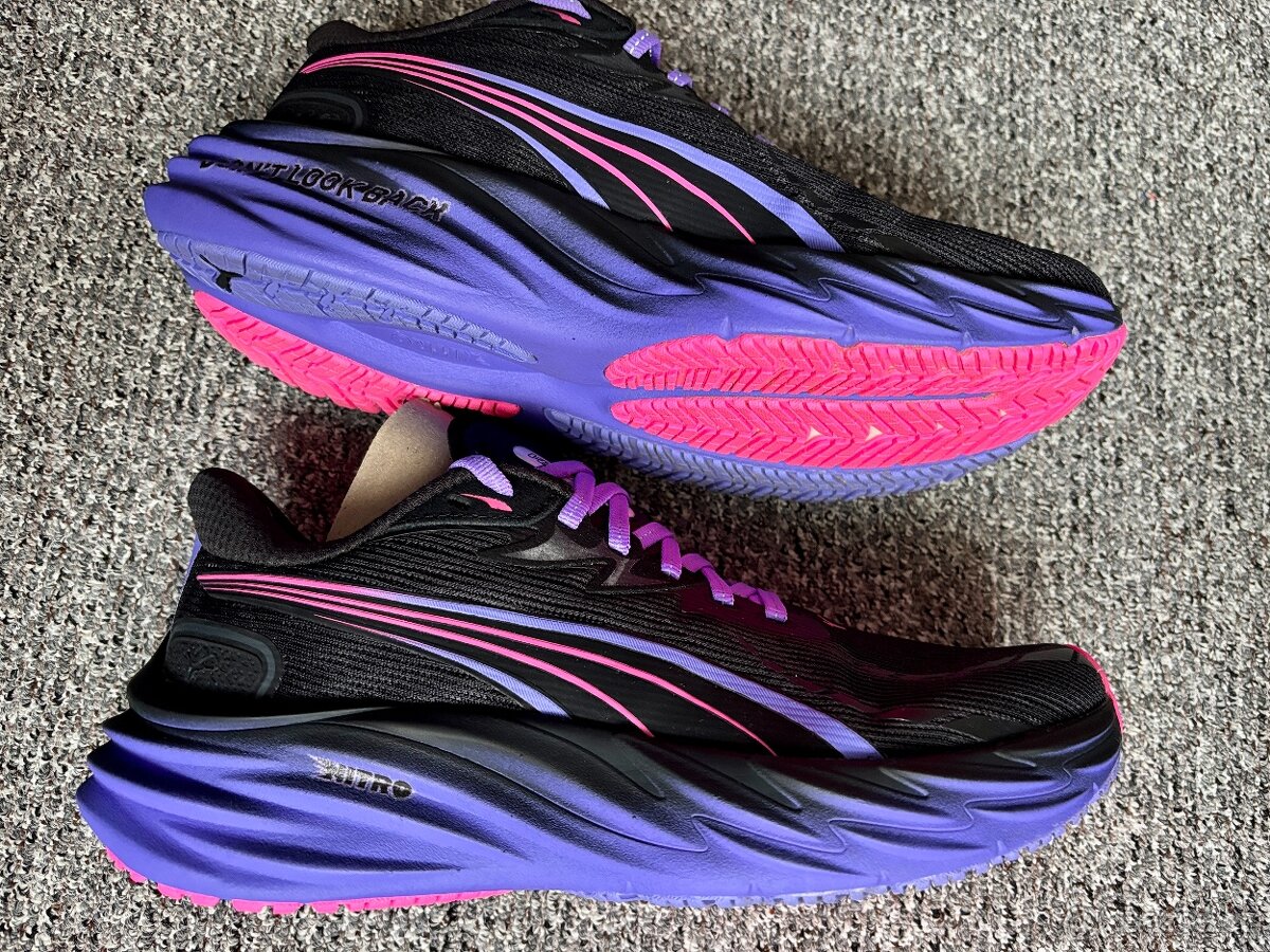 Běžecké boty - Puma Velocity Nitro 4 DT Wns vel. 39