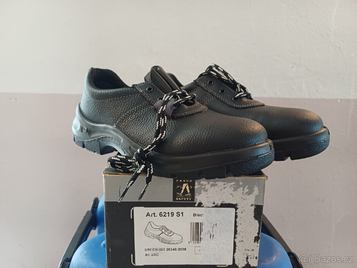 Pracovní obuv S16219
