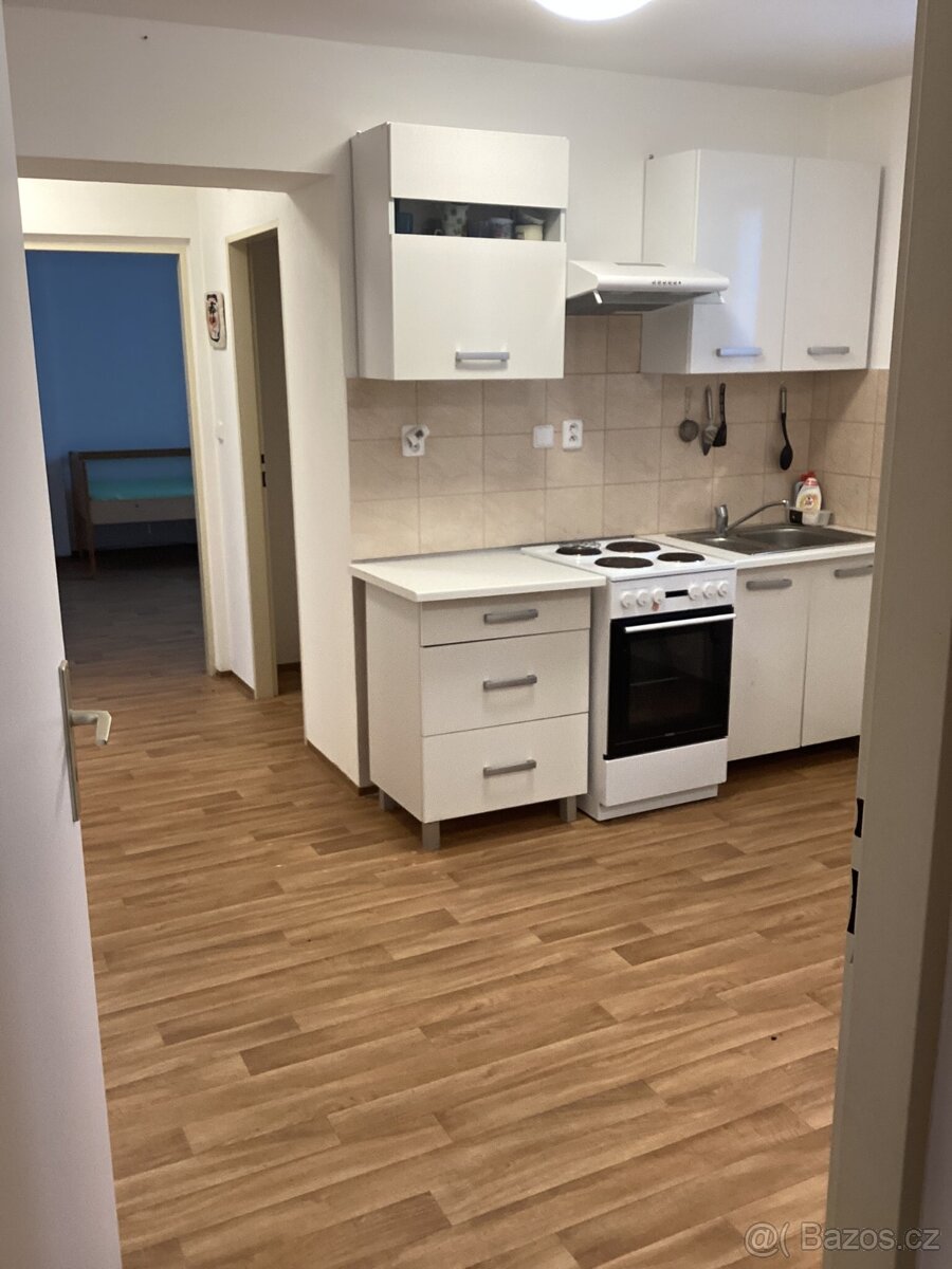 Byt 3+1, 80 m², Studenec u Horek