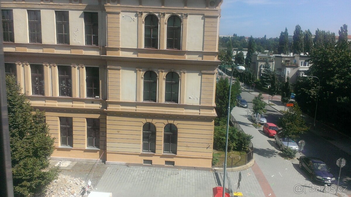 pokoj pro 2 osoby studenty Brno Kr.pole ul. Staňkova