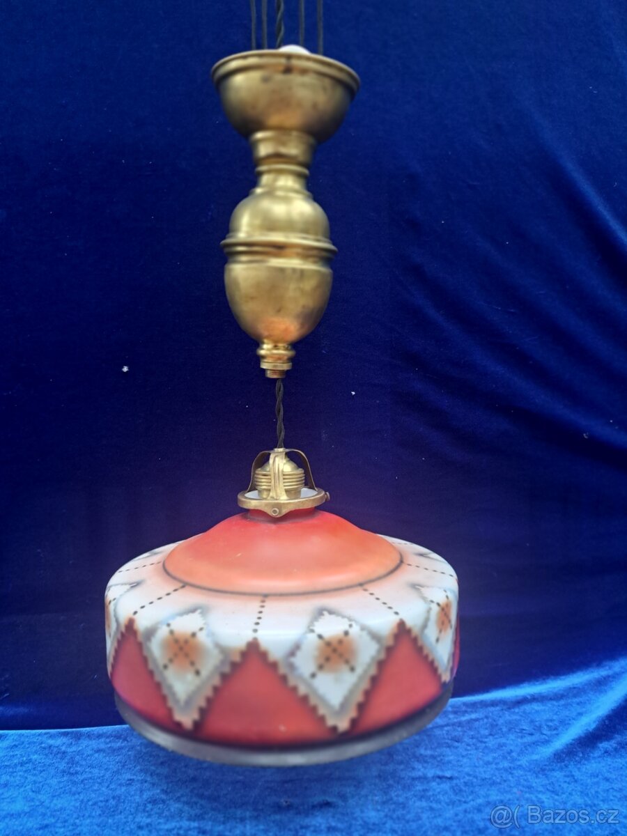 Stahovací lampa