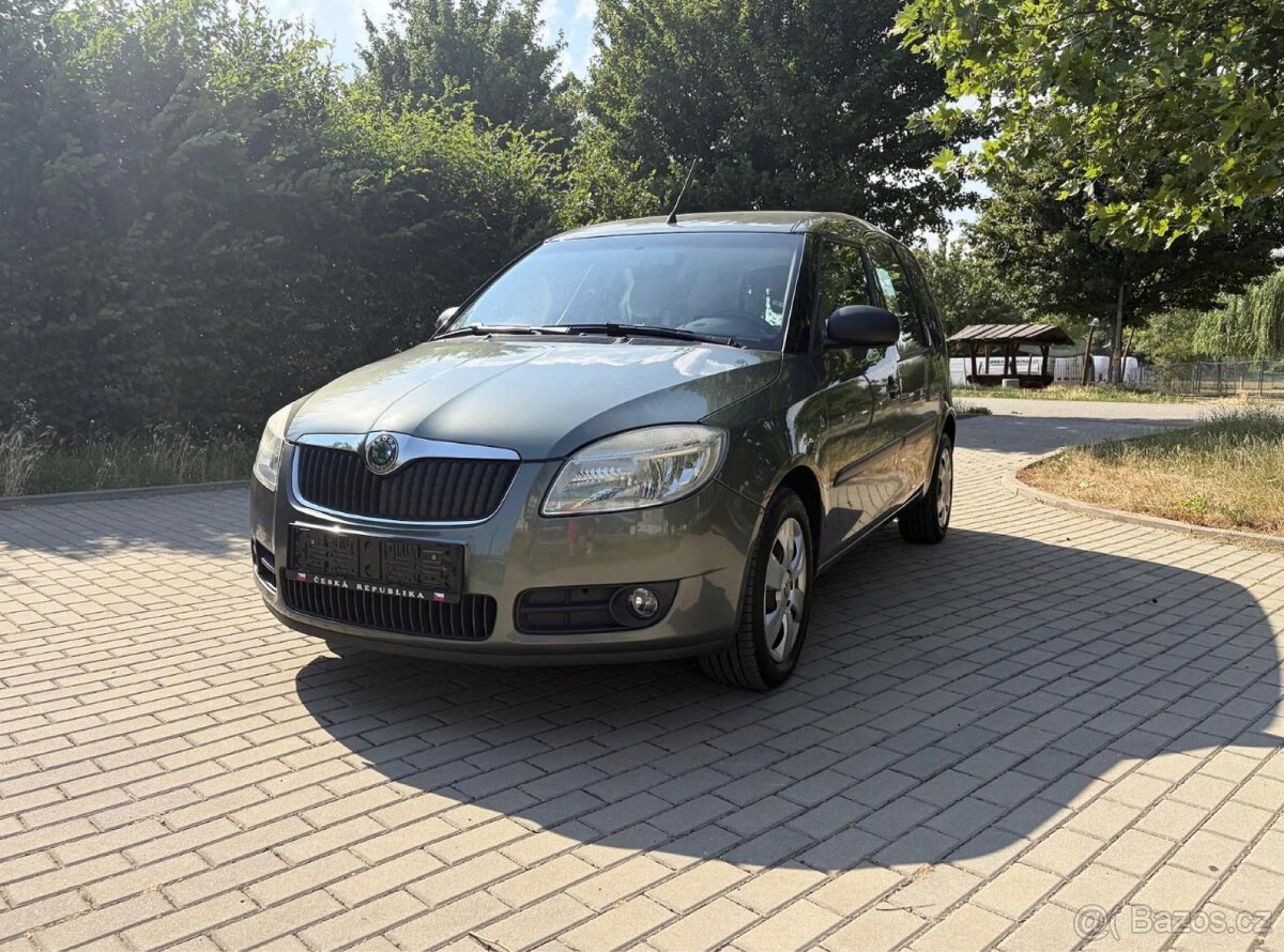 ŠKODA ROOMSTER 1.6 77 KW COMFORT AUTOMAT - BENZÍN