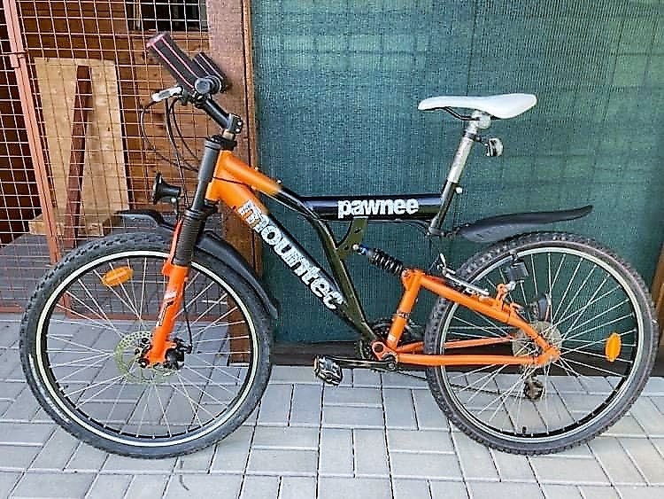 Celoodpružené horské kolo mountec