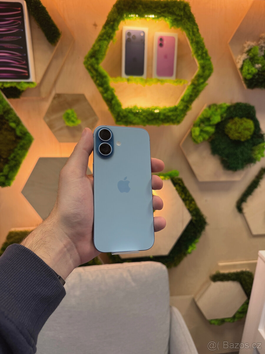 iPhone 17 256GB Mist Blue