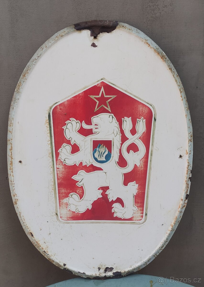 Stará státní plechová cedule ČSSR.