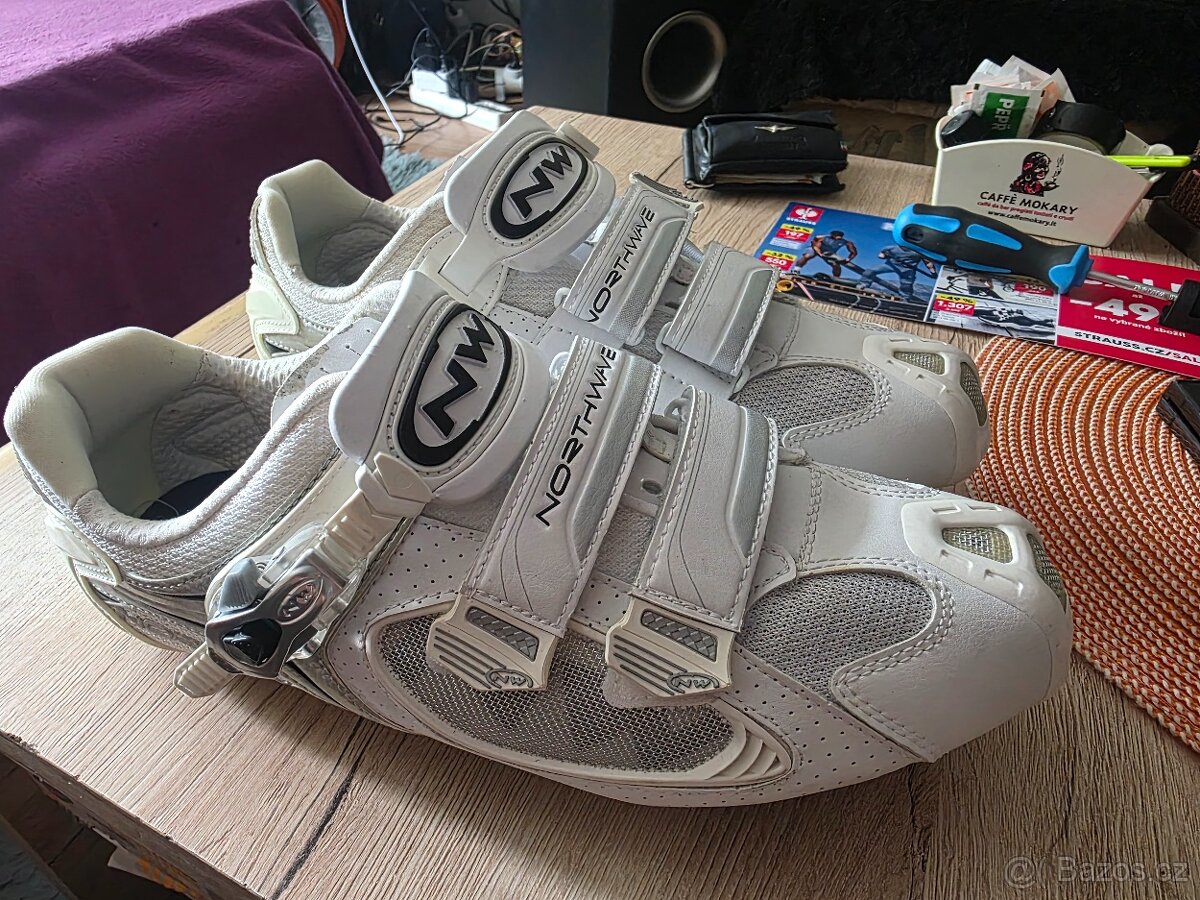 NORTHWAVE VEL 44