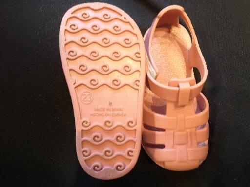 PINK BAREFOOT SANDÁLY VEL. 23