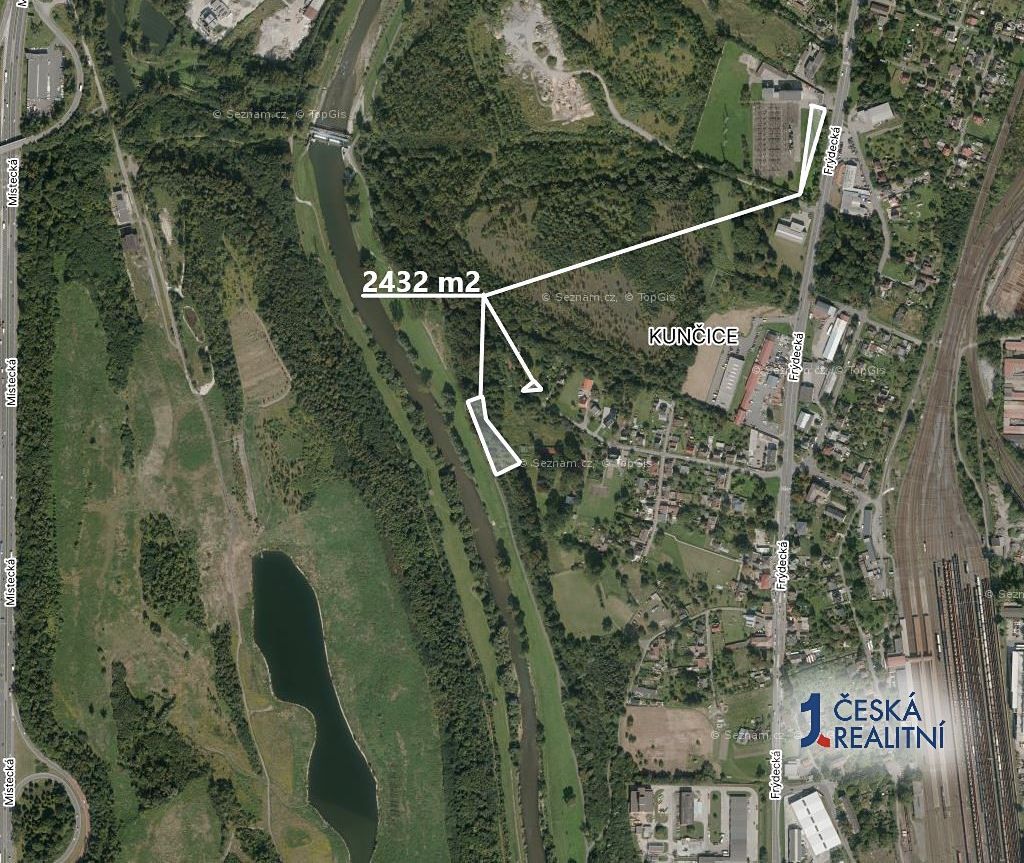 Spekulační - komerční a ostatní 2 432 m²