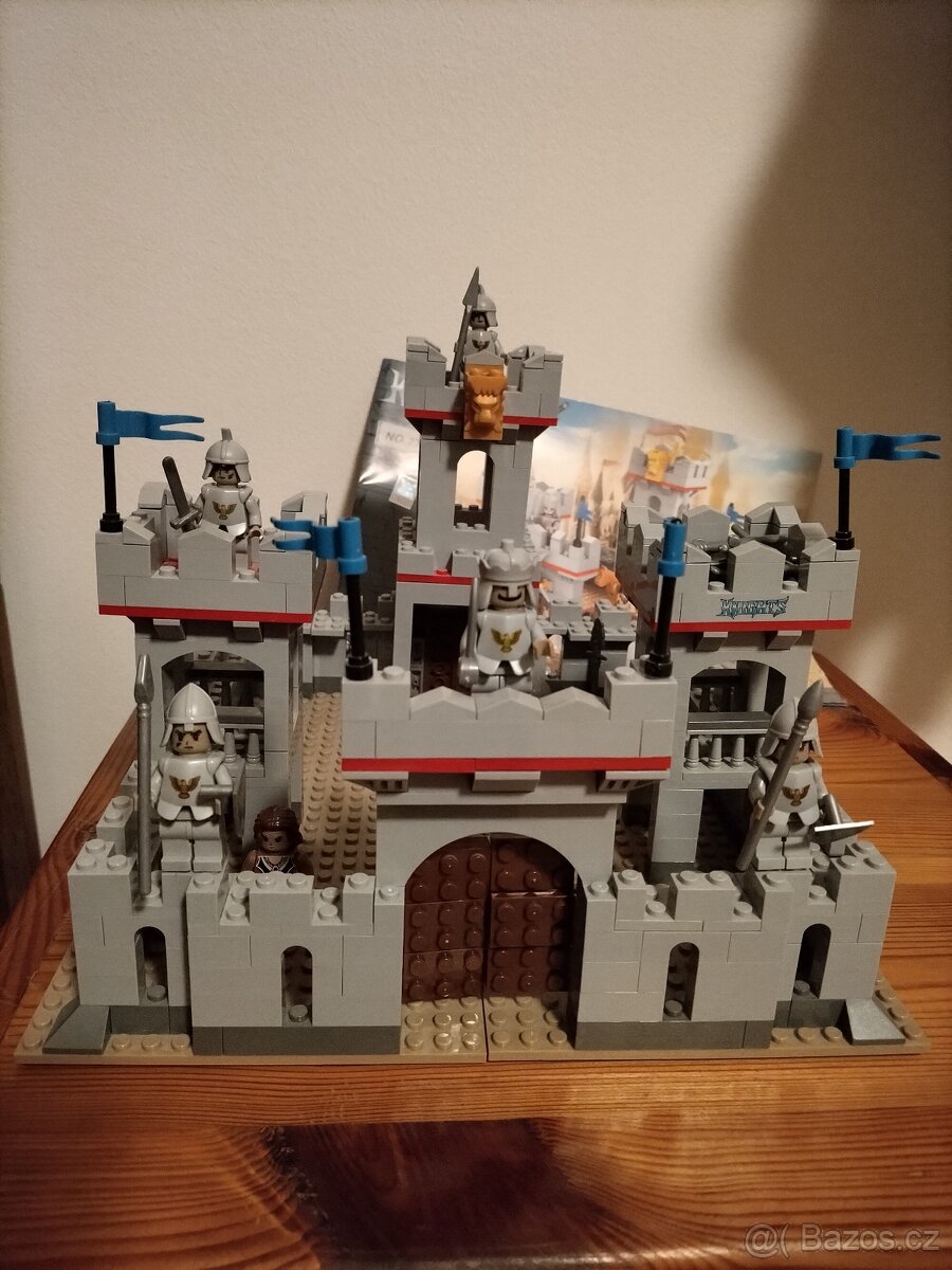 Stavebnice Knights č. 27906 a lá LEGO