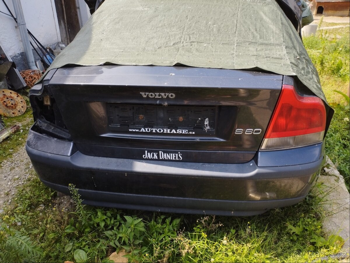 Volvo S60 D5 120kw rok 2002