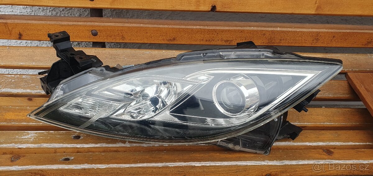 Přední leve světlo Mazda 6 GH
