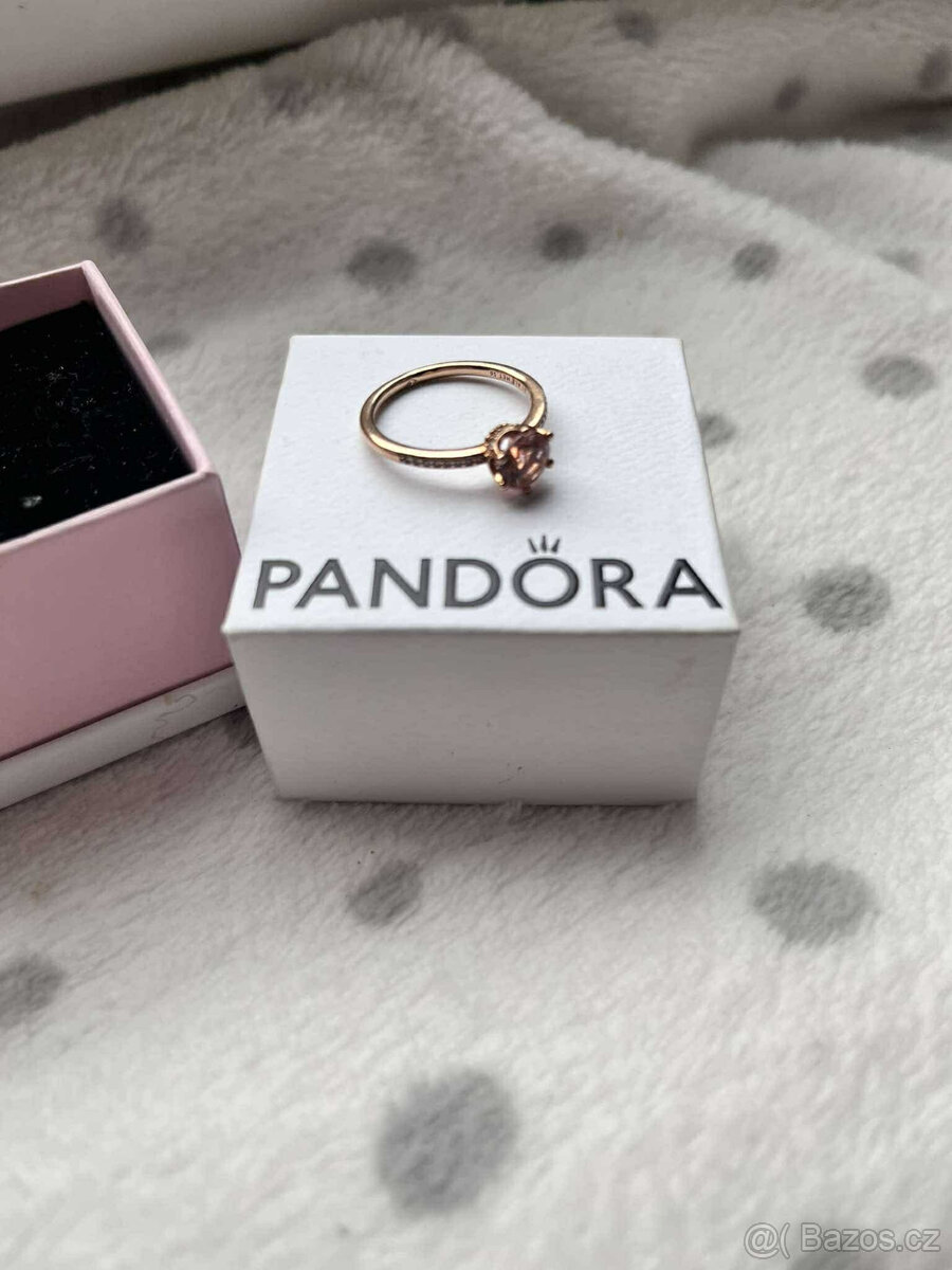 Prstýnek Pandora Rose