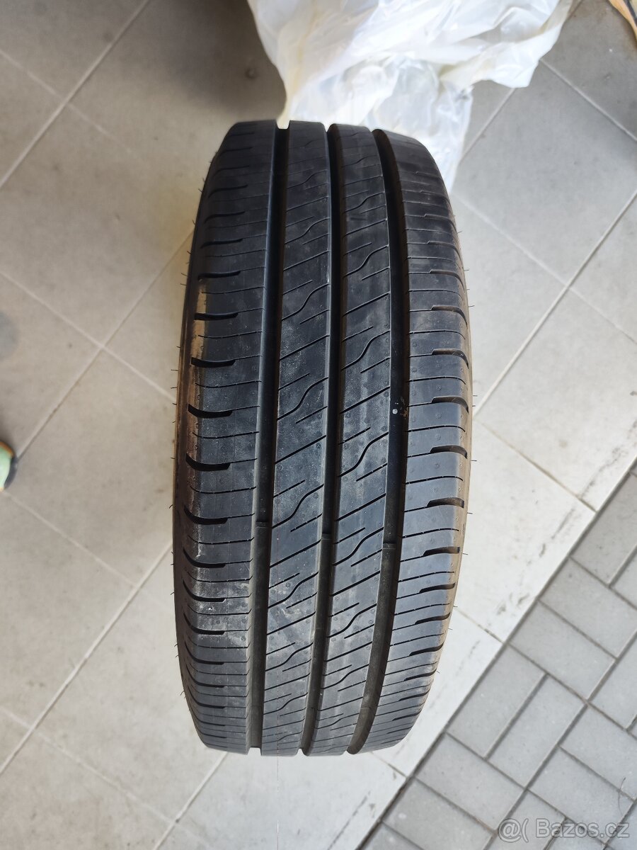 Goodyear CARGO 2 215/65 R16C