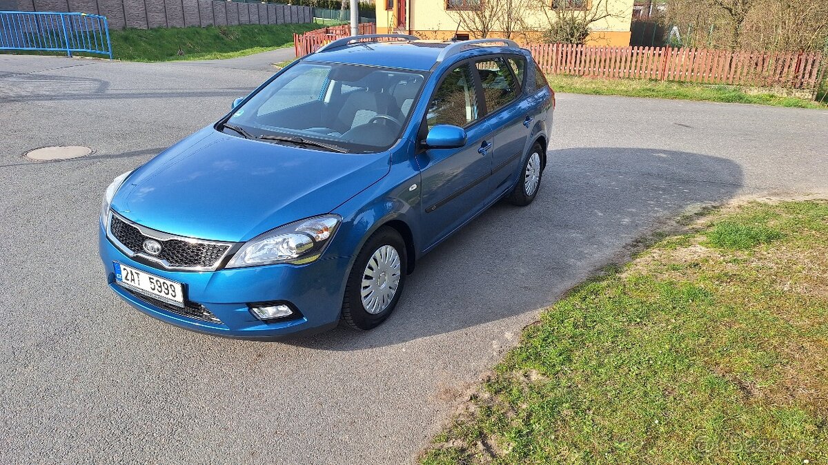 Kia Ceed rv.2012 1,6 16v 92kw koupene nove v čr