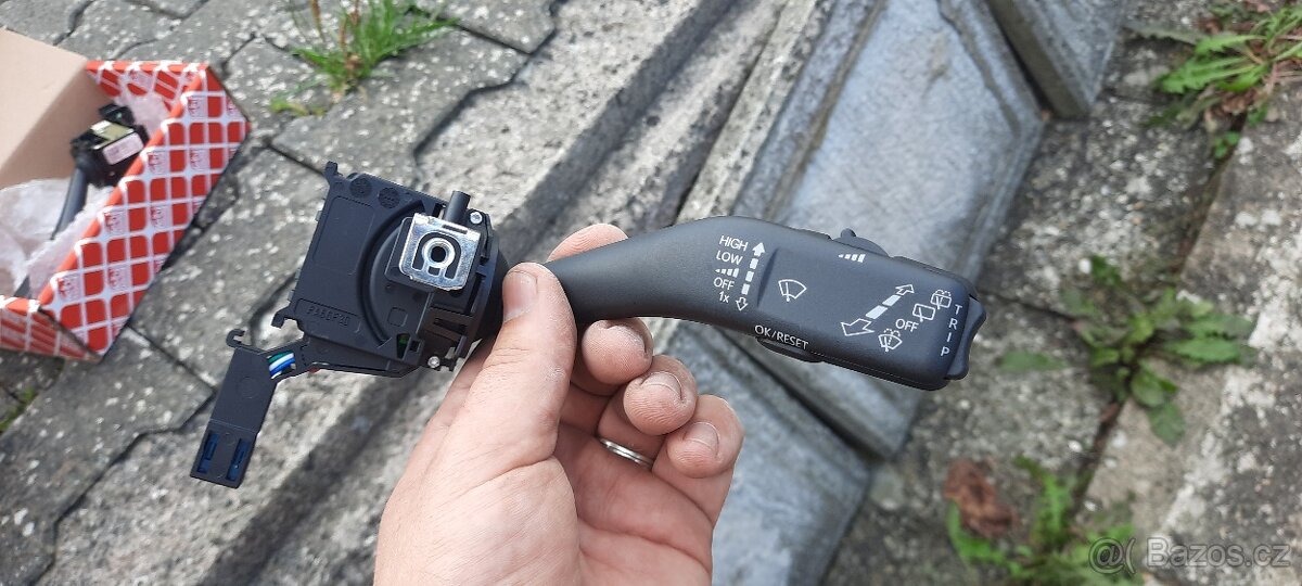 Prodám páčku pod volant